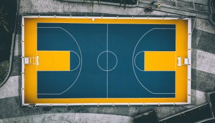 开云体育app-夏季转会窗口动态频繁各队争相引援调整阵容迎接后半赛季，夏季转会什么时候结束