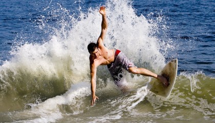 开云体育官网app-李娜亮相国际赛事支持中国小将登场，李娜战绩